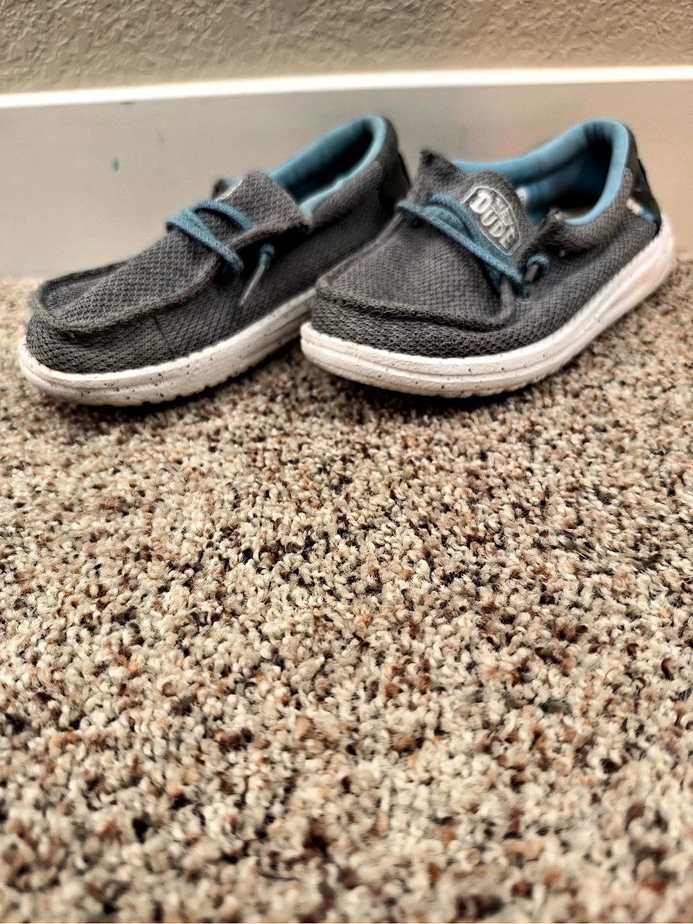 Hey Dude Wally Youth Sox Gray & Blue Boys US 12D